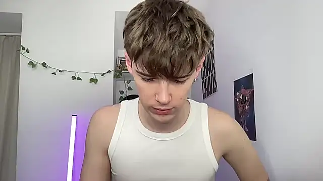 YourMilkyGuy online show from June 3, 2026, 1:36 pm