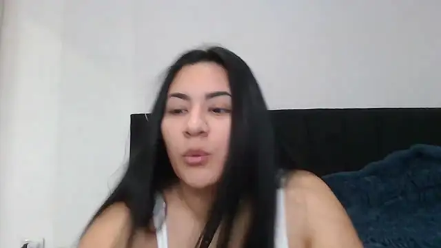 Snapshot of Agusgold22 chatting on June 10, 2026, 1:32 pm Agusgold22 online show from June 10, 2026, 1:32 pm