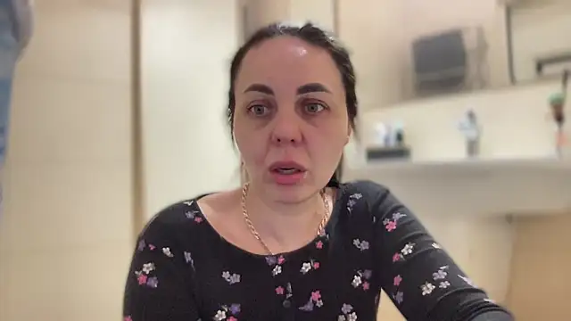 Darsy Rox online show from April 12, 2026, 9:58 am