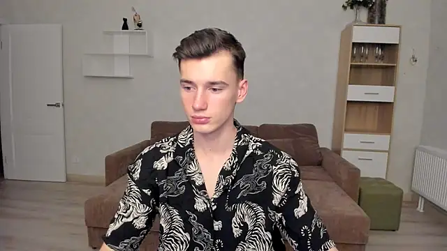 Max foks  online show from February 15, 2026, 4:58 pm