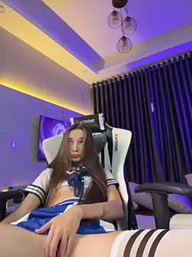 AnnyShore online show from May 15, 2026, 11:12 pm
