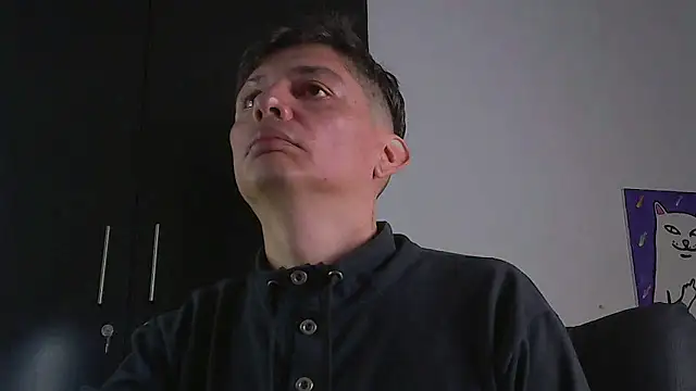 Thommas8a online show from February 16, 2026, 2:40 am