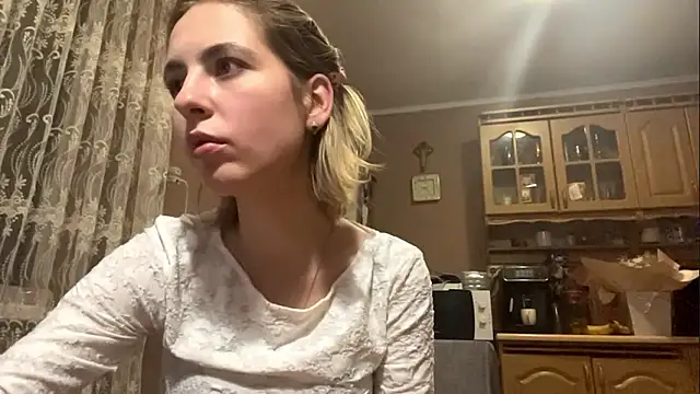 CharmingBlonde online show from February 17, 2026, 6:25 pm