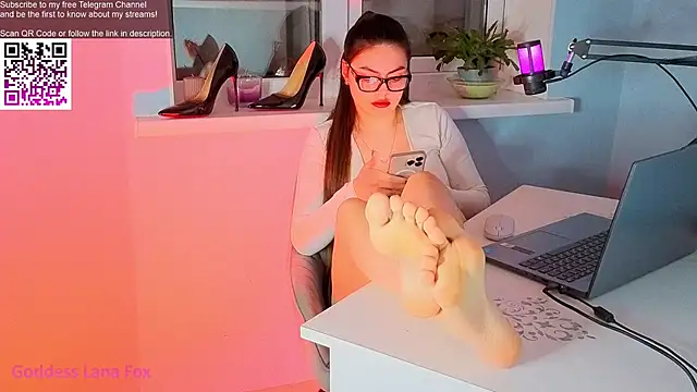 GoddessLanaFox online show from March 4, 2026, 7:09 pm