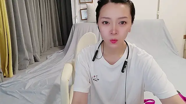 Snapshot of xiaojie_jie chatting on July 4, 2026, 4:13 pm xiaojie jie online show from July 4, 2026, 4:13 pm