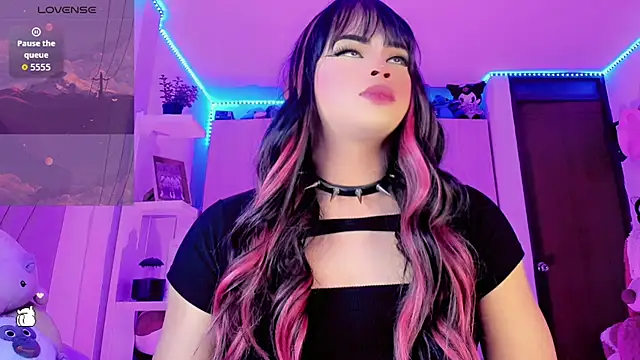 Snapshot of Danna_xz chatting on March 21, 2026, 6:11 pm Danna xz online show from March 21, 2026, 6:11 pm