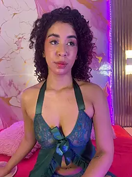 Woo isDaphne online show from March 9, 2026, 11:53 pm