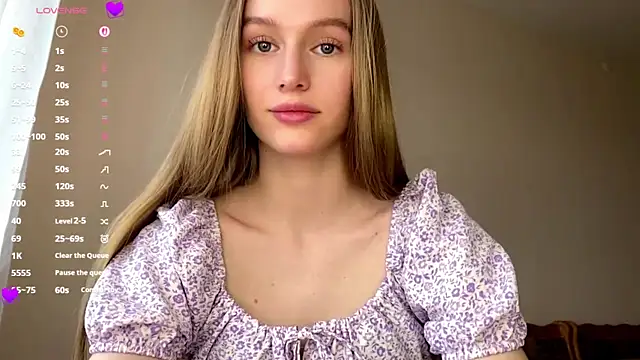 Snapshot of Viktoria_Vibes chatting on April 20, 2026, 3:04 pm Viktoria Vibes online show from April 20, 2026, 3:04 pm