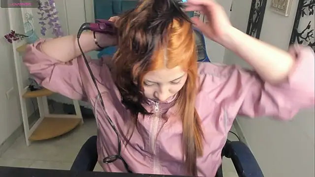 bloom winxx online show from February 27, 2026, 4:01 am