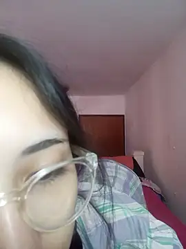 isaaabelaaa online show from February 14, 2026, 12:02 pm