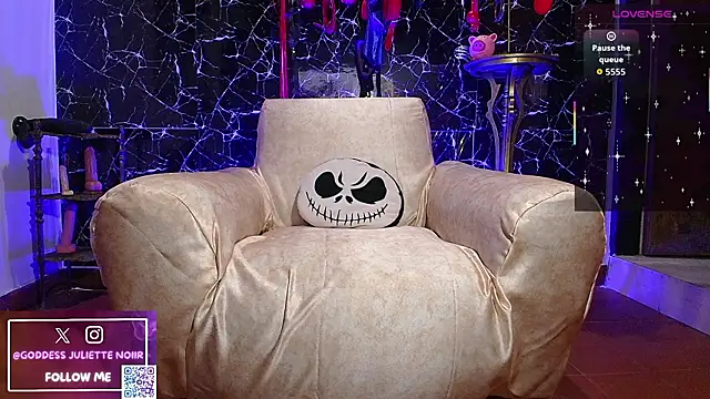 GoddessJulietteNoiir online show from March 11, 2026, 10:32 am