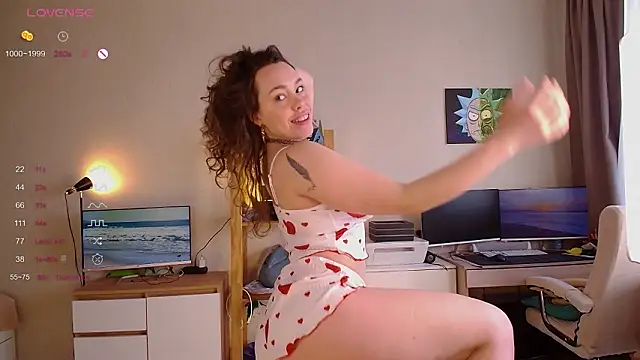 Monroe Linger online show from March 14, 2026, 6:52 am