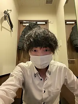 Snapshot of --ha-ru-- chatting on February 14, 2026, 11:40 am --ha-ru-- online show from February 14, 2026, 11:40 am