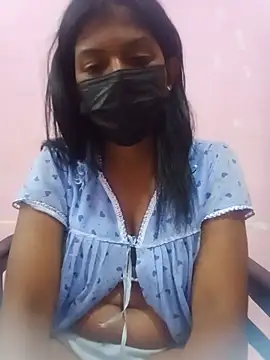 Malee S online show from June 18, 2026, 5:06 pm