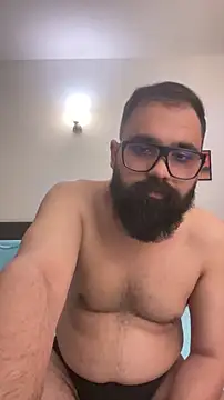 beerboy2222 online show from June 5, 2026, 6:57 pm