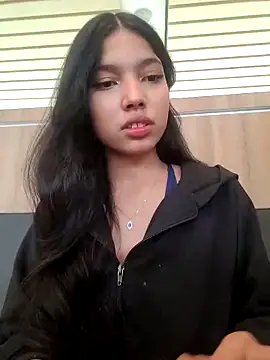 jadelaurent online show from June 1, 2026, 6:31 pm
