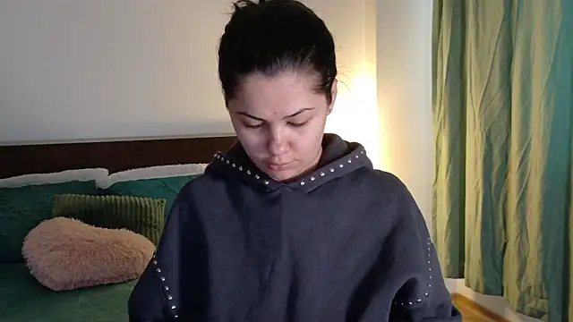 Snapshot of Sofimoon26 chatting on April 10, 2026, 3:28 pm Sofimoon26 online show from April 10, 2026, 3:28 pm