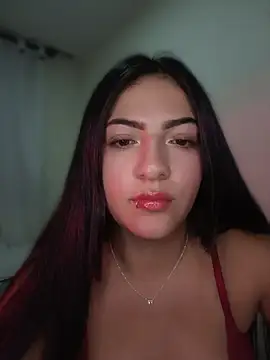 Snapshot of Alessia_fiore333 chatting on April 14, 2026, 2:39 am Alessia fiore333 online show from April 14, 2026, 2:39 am