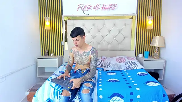 Adventurous Boys online show from March 16, 2026, 6:12 pm