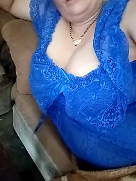 Snapshot of Simran_008 chatting on March 10, 2026, 4:06 am Simran 008 online show from March 10, 2026, 4:06 am