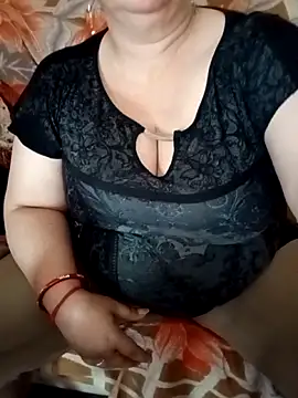 Snapshot of Simran_008 chatting on April 7, 2026, 5:08 am Simran 008 online show from April 7, 2026, 5:08 am