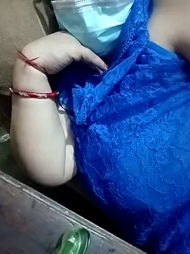 Snapshot of Simran_008 chatting on April 15, 2026, 8:20 pm Simran 008 online show from April 15, 2026, 8:20 pm