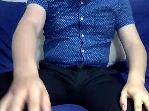 Snapshot of IngCalzon chatting on April 1, 2026, 1:17 am IngCalzon online show from April 1, 2026, 1:17 am