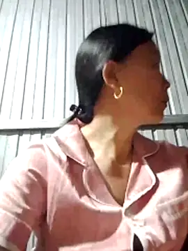 Snapshot of Kiss_love2 chatting on June 28, 2026, 1:55 am Kiss love2 online show from June 28, 2026, 1:55 am