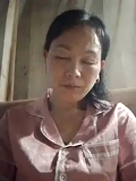 Snapshot of Kiss_love2 chatting on July 5, 2026, 8:49 pm Kiss love2 online show from July 5, 2026, 8:49 pm