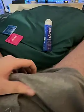 Thomascrtz online show from February 13, 2026, 11:45 pm