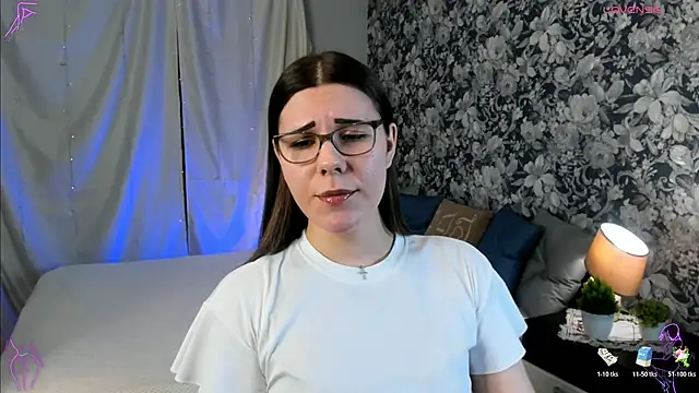 Snapshot of Coraline_kitty chatting on February 14, 2026, 7:49 am Coraline kitty online show from February 14, 2026, 7:49 am