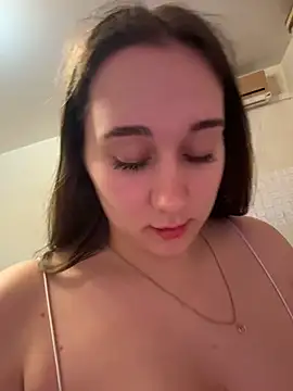 Snapshot of Mia_Nixxx chatting on March 1, 2026, 5:26 pm Mia Nixxx online show from March 1, 2026, 5:26 pm