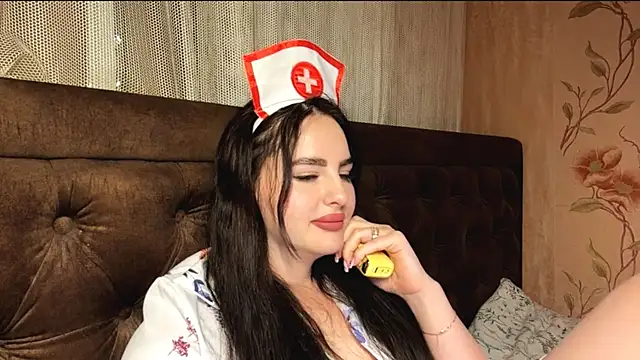 charmybae online show from February 25, 2026, 4:05 pm