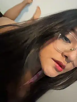 victtoria18 online show from March 16, 2026, 5:44 am