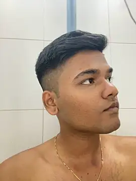 Dazzling dude online show from March 19, 2026, 6:45 pm