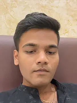 Dazzling dude online show from April 2, 2026, 7:11 pm