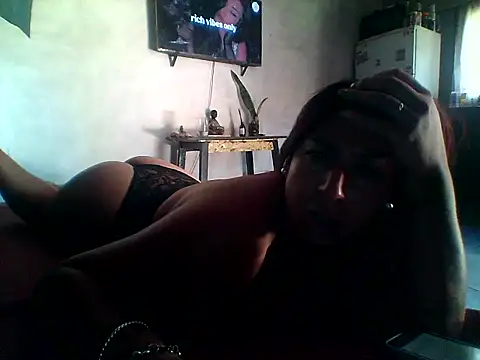 Snapshot of Micaela777 chatting on February 18, 2026, 5:09 pm Micaela777 online show from February 18, 2026, 5:09 pm