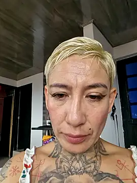 Everlyn sexx online show from May 29, 2026, 3:43 pm