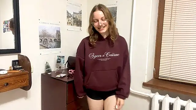 Snapshot of MillySwolley chatting on February 13, 2026, 3:41 pm MillySwolley online show from February 13, 2026, 3:41 pm