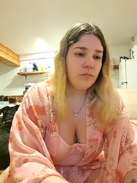 Dulcexpecado online show from April 12, 2026, 10:59 pm