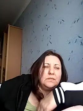 Snapshot of LockyCharm111 chatting on February 14, 2026, 1:19 pm LockyCharm111 online show from February 14, 2026, 1:19 pm