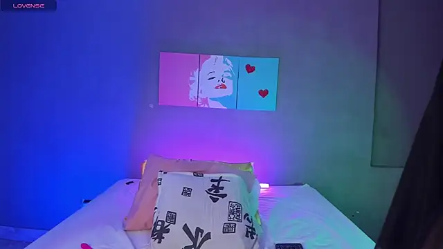 Snapshot of Candymoon88 chatting on February 28, 2026, 10:22 pm Candymoon88 online show from February 28, 2026, 10:22 pm