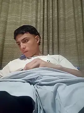 jeremyxxx22 online show from March 15, 2026, 3:34 am