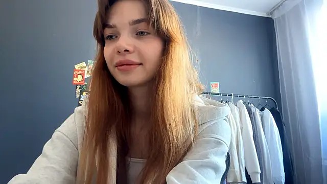 Snapshot of TaliaOgwynn chatting on February 11, 2026, 9:03 am TaliaOgwynn online show from February 11, 2026, 9:03 am