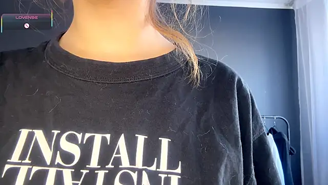 Snapshot of TaliaOgwynn chatting on February 18, 2026, 11:06 am TaliaOgwynn online show from February 18, 2026, 11:06 am