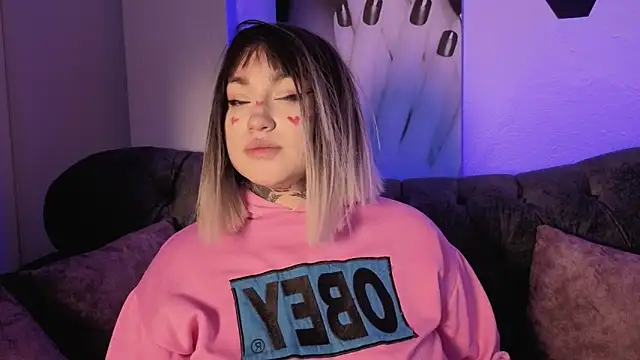 Snapshot of meowboo chatting on February 15, 2026, 7:51 am meowboo online show from February 15, 2026, 7:51 am