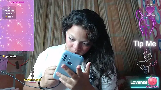 vanuslovelatina online show from March 28, 2026, 10:59 am