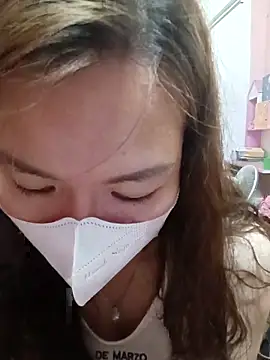 Trang26 online show from March 8, 2026, 7:12 am