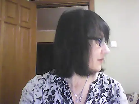 Snapshot of Vlastelina chatting on February 13, 2026, 7:21 pm Vlastelina online show from February 13, 2026, 7:21 pm