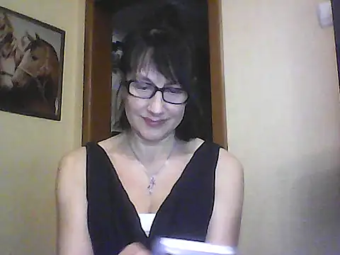 Snapshot of Vlastelina chatting on February 18, 2026, 6:15 pm Vlastelina online show from February 18, 2026, 6:15 pm